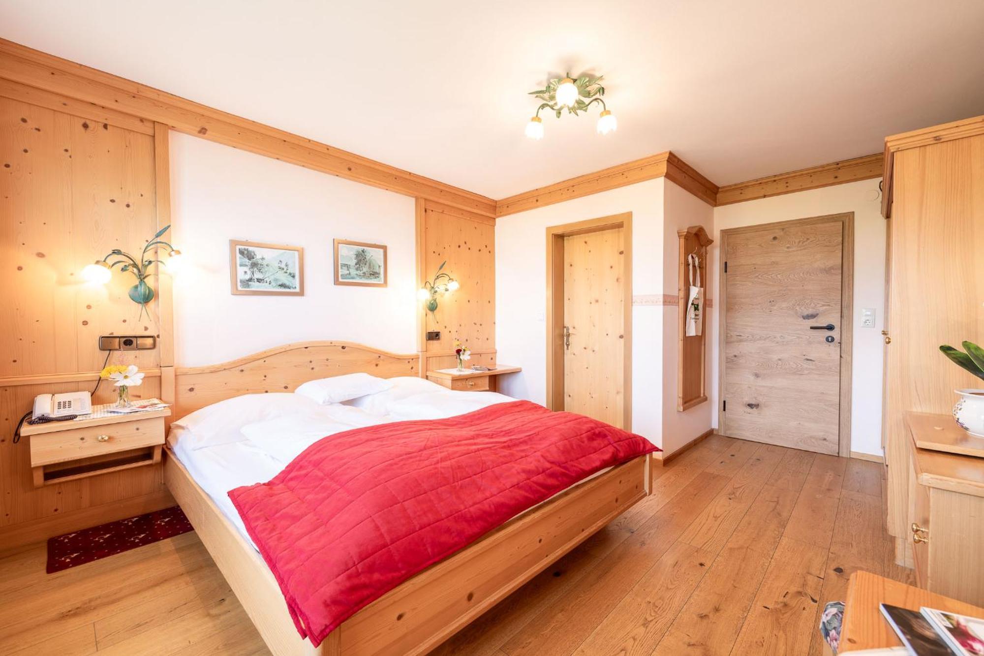 Oerglwirt Ferienwelt - Hotel Post Oerglwirt Mariapfarr Chambre photo