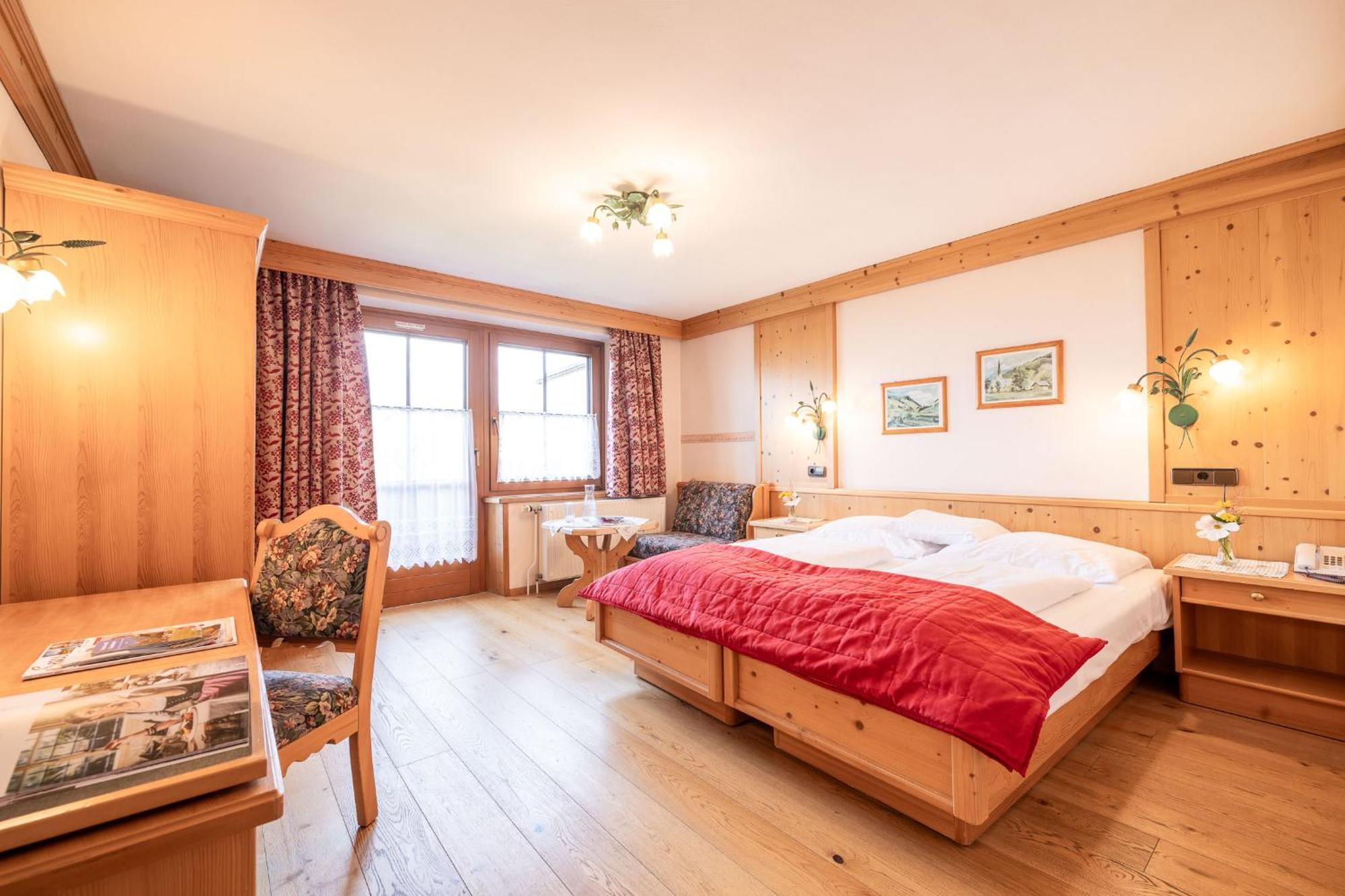 Oerglwirt Ferienwelt - Hotel Post Oerglwirt Mariapfarr Chambre photo