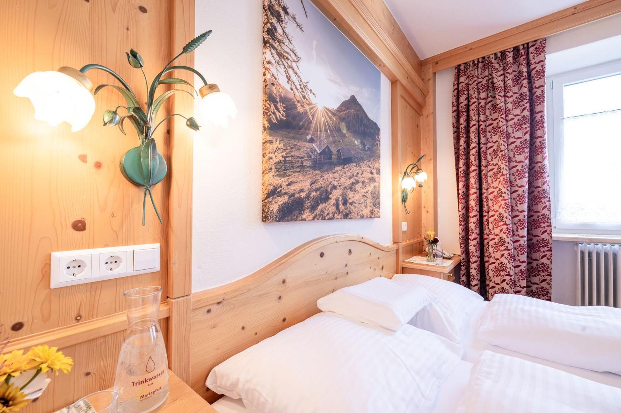 Oerglwirt Ferienwelt - Hotel Post Oerglwirt Mariapfarr Chambre photo