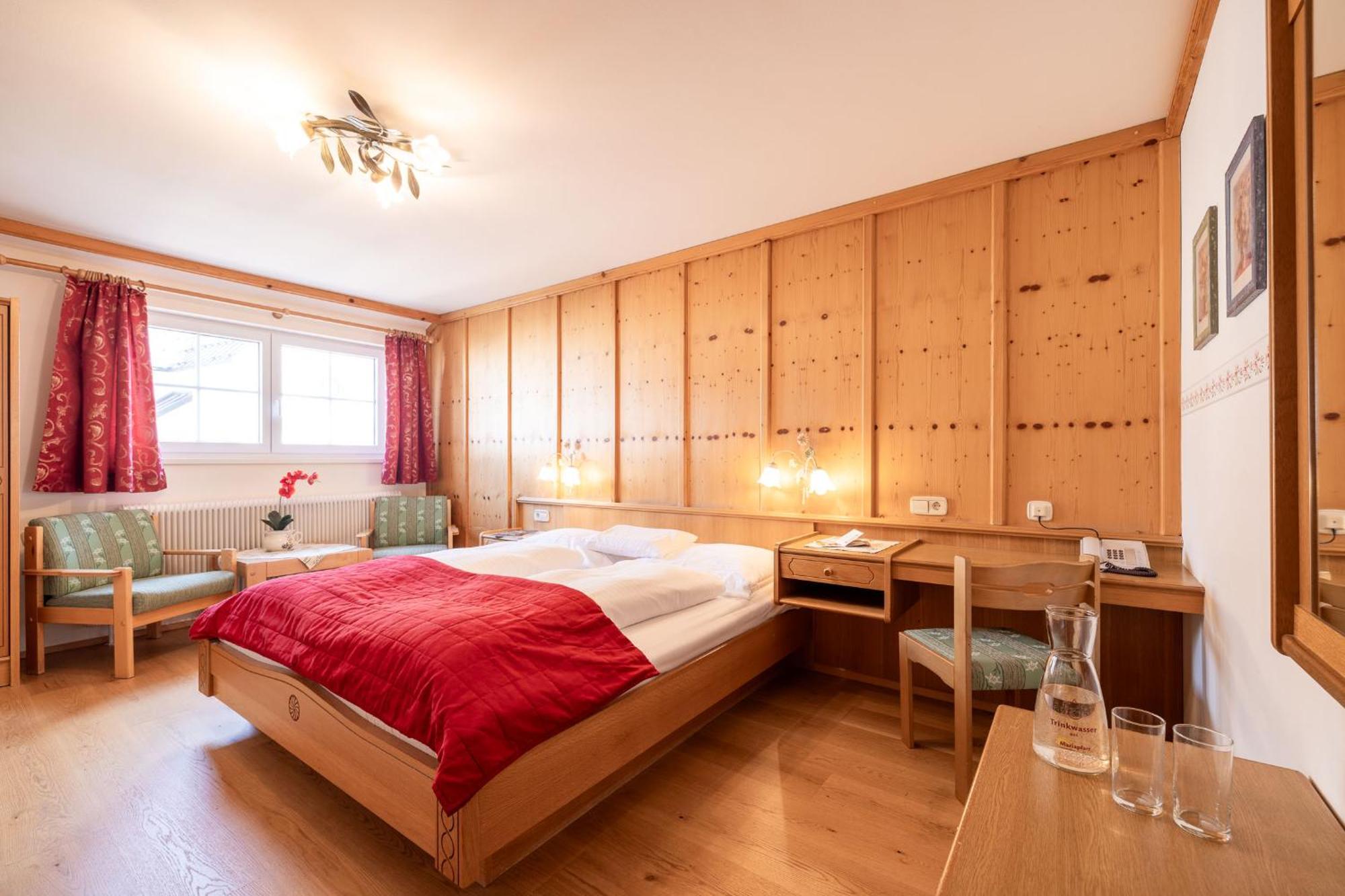 Oerglwirt Ferienwelt - Hotel Post Oerglwirt Mariapfarr Chambre photo