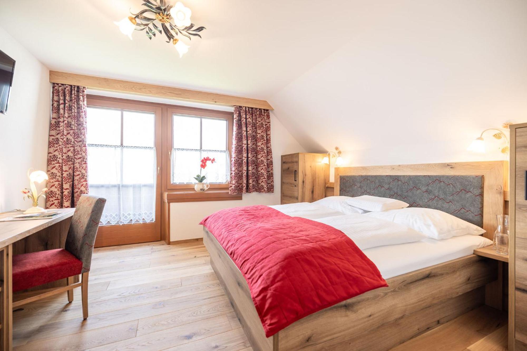 Oerglwirt Ferienwelt - Hotel Post Oerglwirt Mariapfarr Extérieur photo